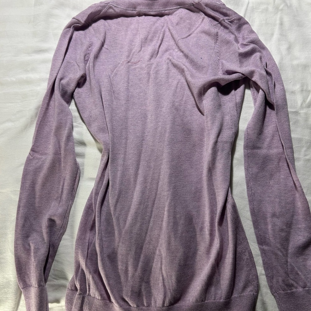 Banana Republic Lilac V-Neck Sweater - Picture 3 of 3